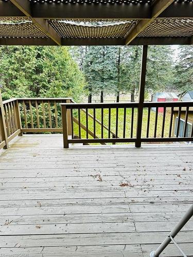 402 Lakeview Drive, Waterloo, ON - Outdoor With Exterior