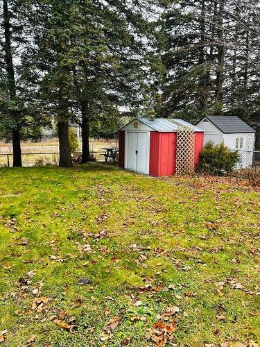 402 Lakeview Drive, Waterloo, ON - Outdoor