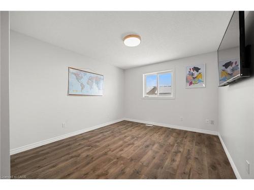 1293 Old Zeller Drive, Kitchener, ON - Indoor Photo Showing Other Room