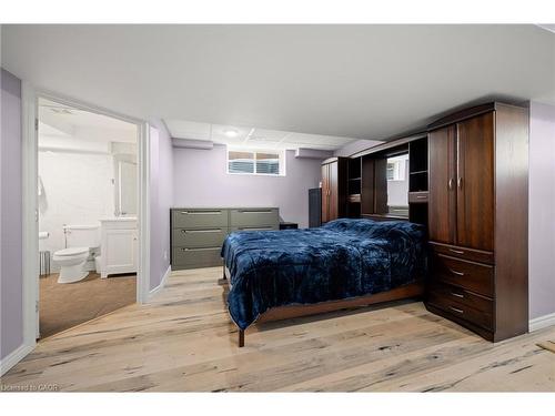 1293 Old Zeller Drive, Kitchener, ON - Indoor Photo Showing Bedroom