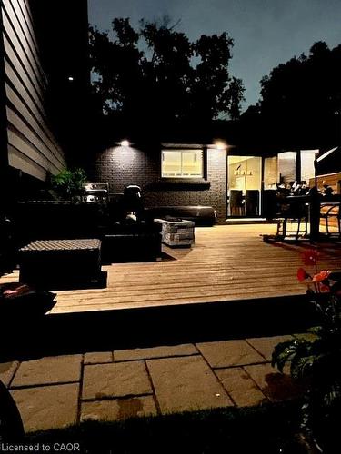 5152 Tamarac Drive, Burlington, ON - Outdoor