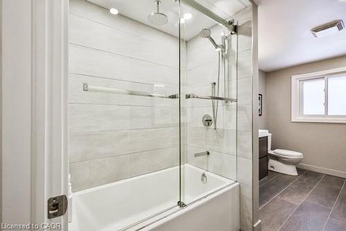 5152 Tamarac Drive, Burlington, ON - Indoor Photo Showing Bathroom