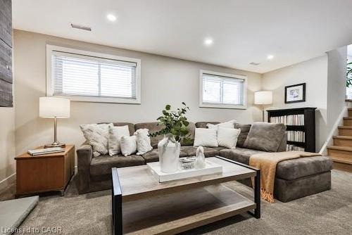 5152 Tamarac Drive, Burlington, ON - Indoor Photo Showing Living Room