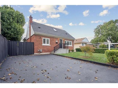 211 Rosedale Avenue, Hamilton, ON - Outdoor