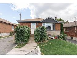 Main-325 East 18th Street  Hamilton, ON L9A 4P7