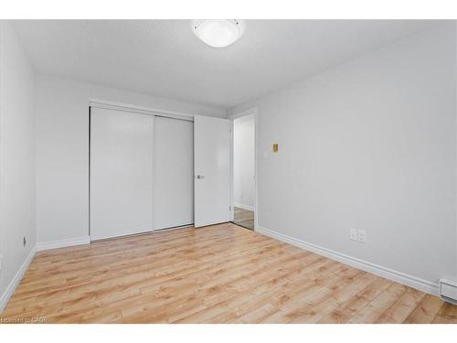 67 Old Carriage Drive, Kitchener, ON - Indoor Photo Showing Other Room