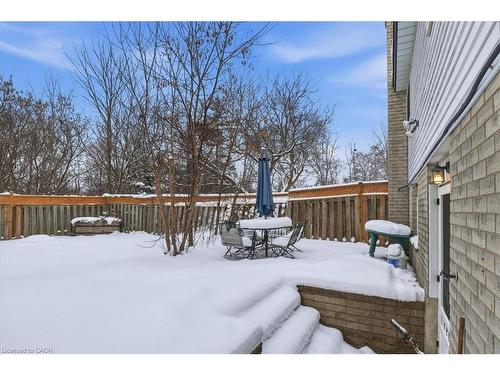67 Old Carriage Drive, Kitchener, ON - Outdoor With Exterior