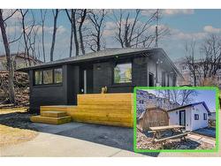 REAR-10 Weaver Street  Cambridge, ON N3C 1V8