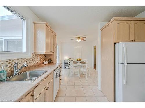 19 Temple Road, Georgetown, ON - Indoor Photo Showing Kitchen