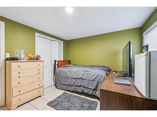 155 University Avenue E, Waterloo, ON 