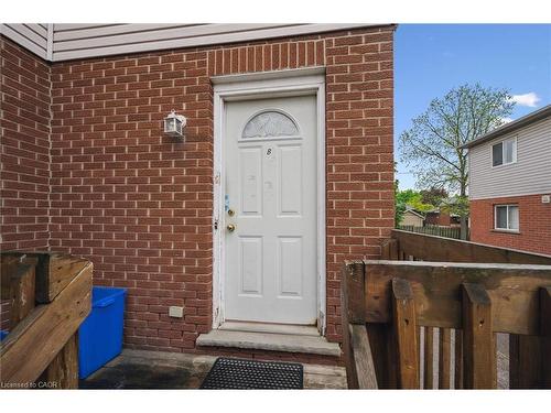 155 University Avenue E, Waterloo, ON 