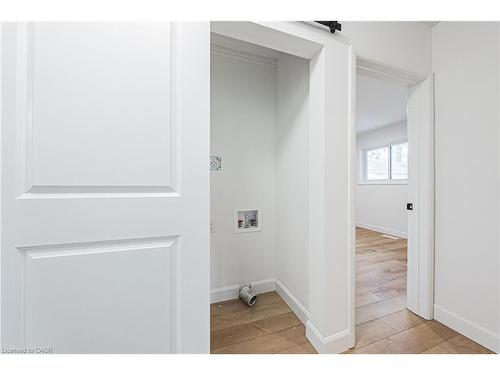 224 West 16Th Street, Hamilton, ON - Indoor Photo Showing Other Room