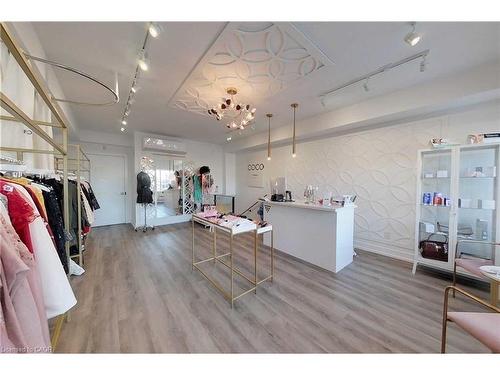 588 Rapids Lane, Mississauga, ON - Indoor Photo Showing Other Room