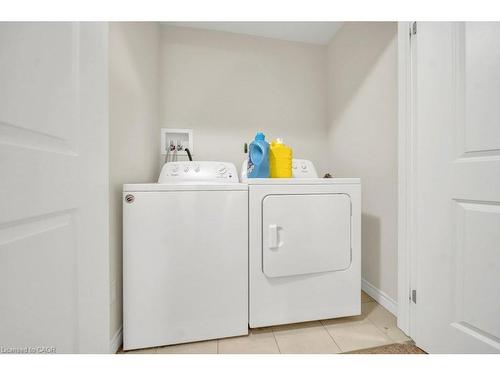 129 Templewood Drive, Kitchener, ON - Indoor Photo Showing Laundry Room