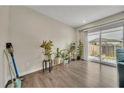 129 Templewood Drive, Kitchener, ON - Indoor Photo Showing Other Room