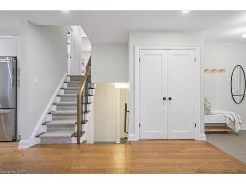 478 Donegal Drive, Burlington, ON - Indoor Photo Showing Other Room