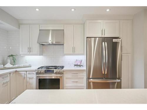 478 Donegal Drive, Burlington, ON - Indoor Photo Showing Kitchen With Stainless Steel Kitchen With Upgraded Kitchen