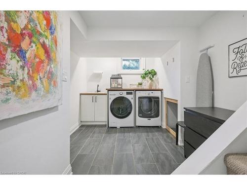 478 Donegal Drive, Burlington, ON - Indoor Photo Showing Laundry Room