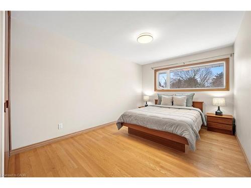 212 Winfield Avenue, Waterloo, ON - Indoor Photo Showing Bedroom