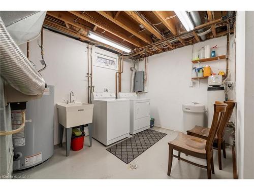 212 Winfield Avenue, Waterloo, ON - Indoor Photo Showing Laundry Room