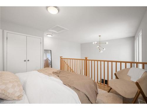 1242 King Street E, Kitchener, ON - Indoor Photo Showing Bedroom