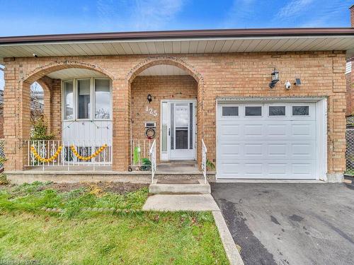 125 Stonyburn Crescent, Cambridge, ON - Outdoor With Facade