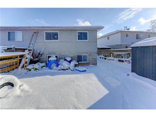 430 Bankside Crescent, Kitchener, ON - Outdoor With Exterior