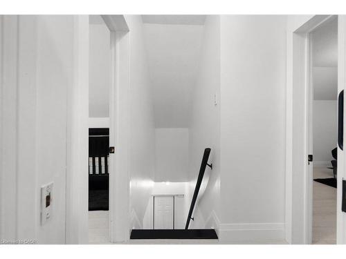 39 Division Street, Hamilton, ON - Indoor Photo Showing Other Room