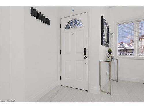 39 Division Street, Hamilton, ON - Indoor Photo Showing Other Room