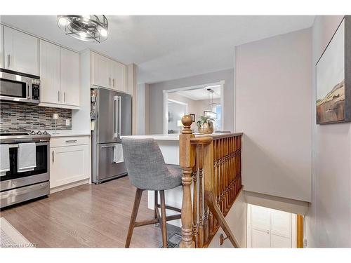 43 Summerhill Crescent, Kitchener, ON - Indoor Photo Showing Kitchen With Upgraded Kitchen