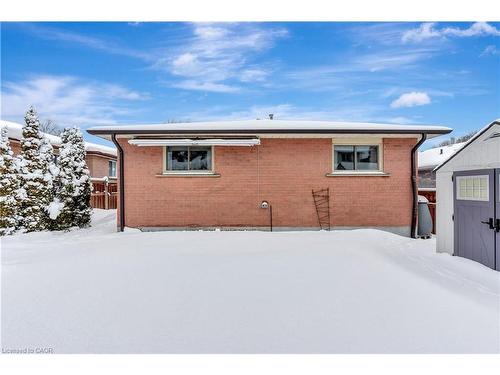 43 Summerhill Crescent, Kitchener, ON - Outdoor With Exterior