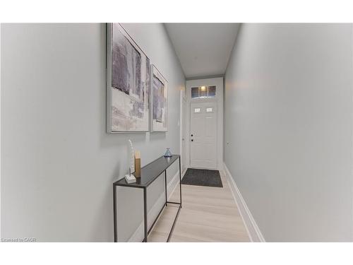 22 Cathay Street, Cambridge, ON - Indoor Photo Showing Other Room
