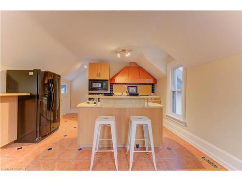 22 Cathay Street, Cambridge, ON - Indoor Photo Showing Kitchen