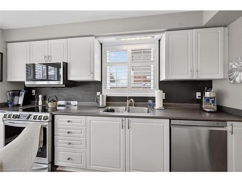 8316 Twenty Road E, Hamilton, ON - Indoor Photo Showing Kitchen With Double Sink