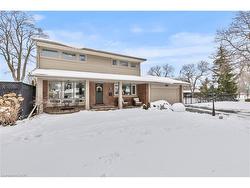 9 Rosemount Avenue  St. Catharines, ON L2M 1Z4