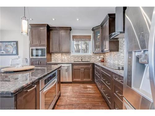 1153 Bellview Street, Burlington, ON - Indoor Photo Showing Kitchen With Upgraded Kitchen
