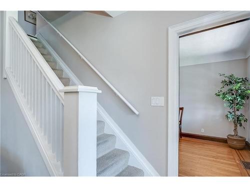 1153 Bellview Street, Burlington, ON - Indoor Photo Showing Other Room