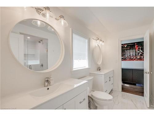 1153 Bellview Street, Burlington, ON - Indoor Photo Showing Bathroom