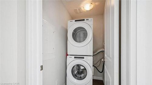 D9-24 Morrison Road, Kitchener, ON - Indoor Photo Showing Laundry Room