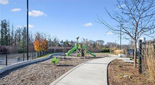 D9-24 Morrison Road, Kitchener, ON - Outdoor