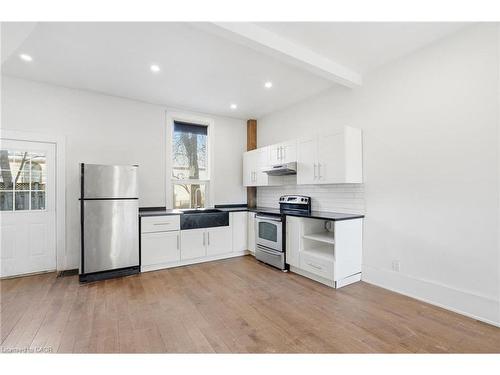 26 Murray Street W, Hamilton, ON - Indoor Photo Showing Kitchen With Stainless Steel Kitchen