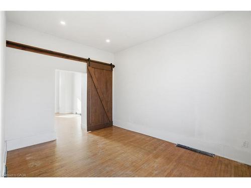 26 Murray Street W, Hamilton, ON - Indoor Photo Showing Other Room