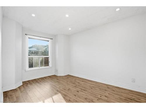 26 Murray Street W, Hamilton, ON - Indoor Photo Showing Other Room