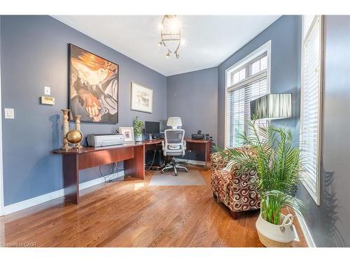 2338 Norland Drive, Burlington, ON - Indoor