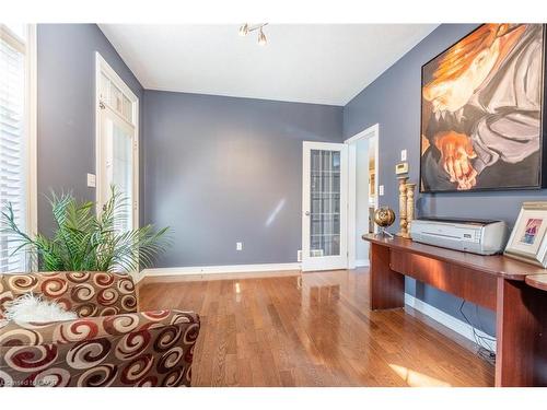 2338 Norland Drive, Burlington, ON - Indoor Photo Showing Other Room