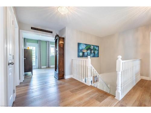 2338 Norland Drive, Burlington, ON - Indoor Photo Showing Other Room