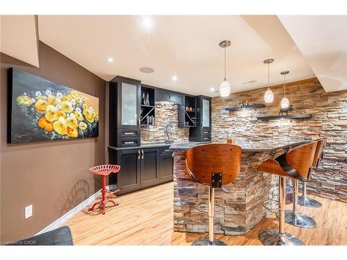 2338 Norland Drive, Burlington, ON - Indoor