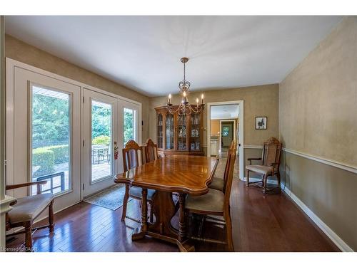 6 Summit Circle, Simcoe, ON - Indoor Photo Showing Dining Room