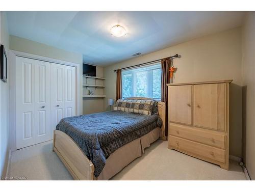 6 Summit Circle, Simcoe, ON - Indoor Photo Showing Bedroom