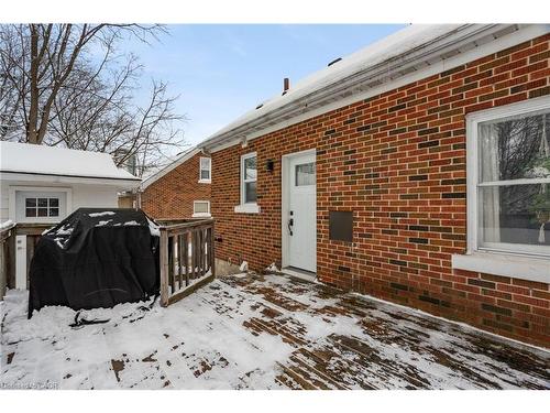 50 Columbia Street W, Waterloo, ON - Outdoor With Exterior